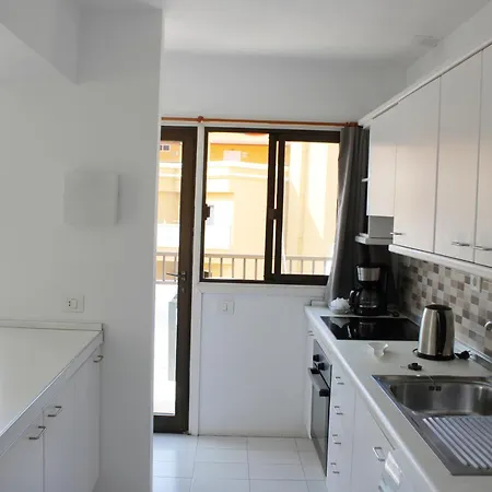 Appartamento 3 Bedroom Penthouse *