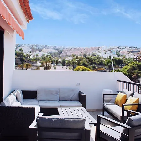 Апартаменти 3 Bedroom Penthouse *