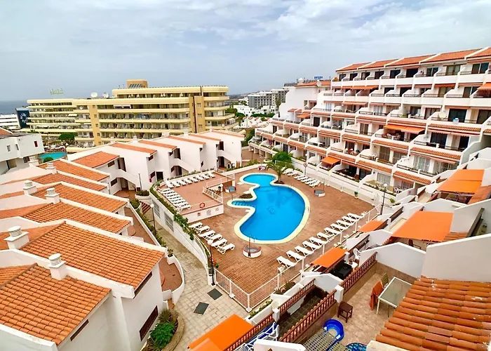 Апартаменти 3 Bedroom Penthouse